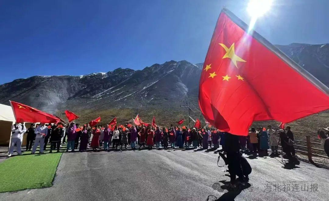 九游娱乐：【登梦中雪山观大湖胜景】岗什卡：让冰雪旅游的“冷资源”变成“热经济”(图2)