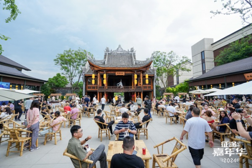 2024征途嘉年华点亮成都游戏助推地方文旅产业发展