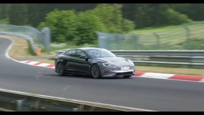 抖音整治高考「AI押题」；小米SU7Ultra登陆《GT赛车7》；全球首个满级QQ收获「金企鹅」(图8)