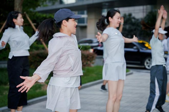 2025虹口·发现之旅当奔跑与书香相遇(图3)