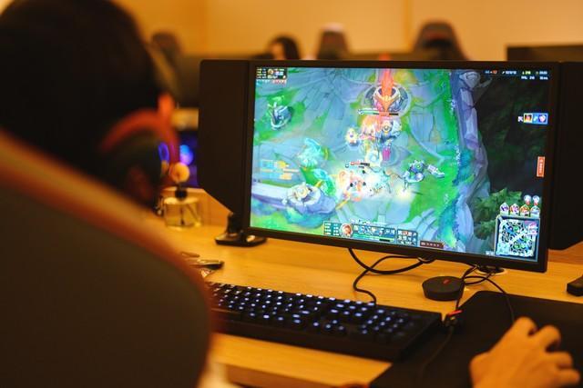 “死了么”爆红：1千元成本估值千万独居经济藏着万亿赚钱商机(图5)